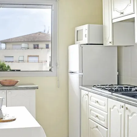 Apartment T3 Lumineux Dans Belle Securisee